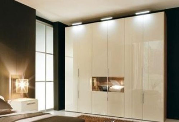 廈門衣柜企業(yè)唯有找到核心競爭點才不至于裹足不前