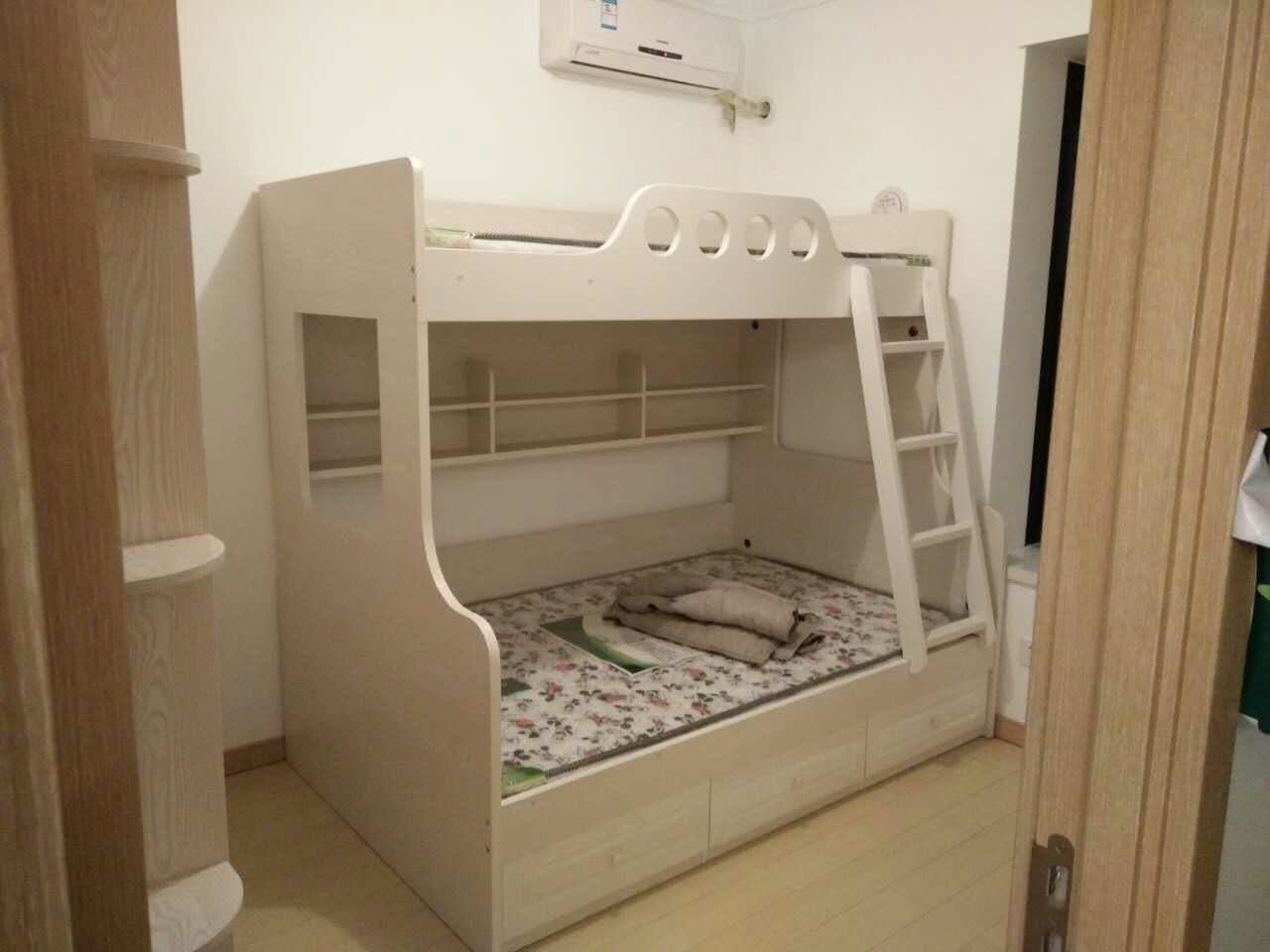 字母床實(shí)拍圖