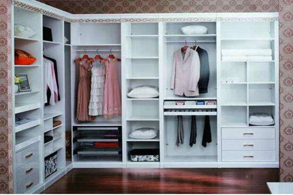 定做家具要如何保養(yǎng) 衣柜篇