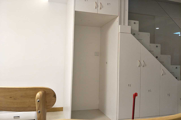 境城名匠樓梯柜實拍圖 境城名匠樓梯柜實拍圖