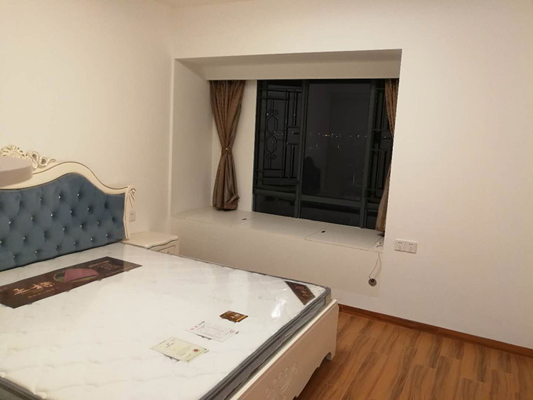 小孩房飄窗實拍圖